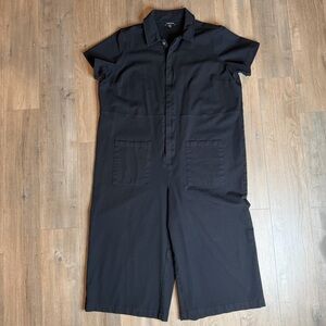 Universal Standard Black Short-Sleeve Utility Jumpsuit (BEST FIT FOR 3X)